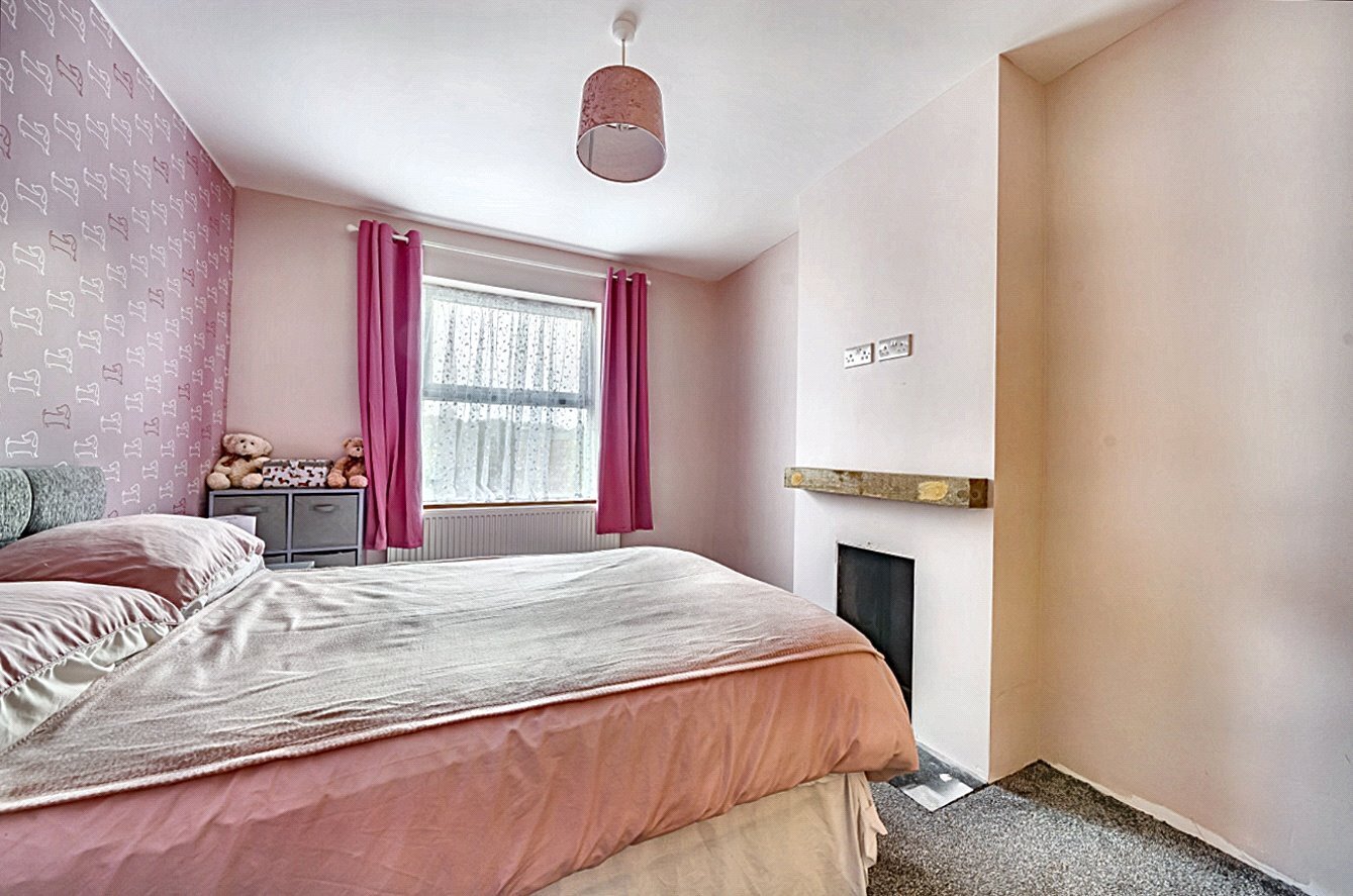 2 bedroom property for sale in Calstock Road, Gunnislake, Cornwall