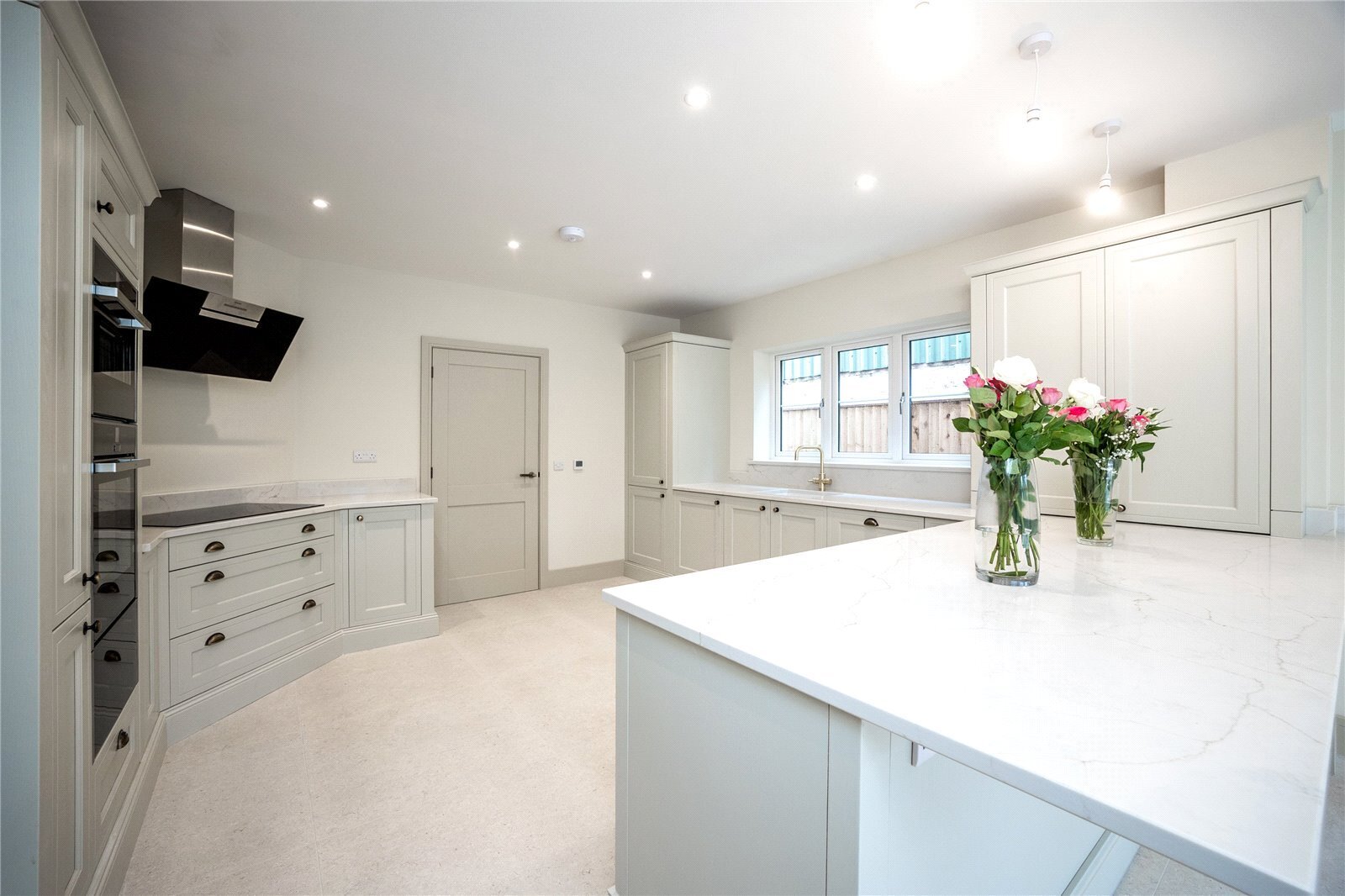 4 bedroom property for sale in Oxford Road, Chieveley, Newbury