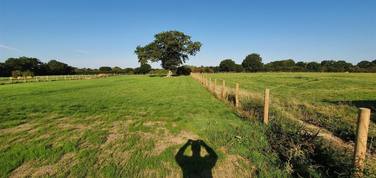 5 bedroom property for sale in Headcorn, Kent Guide price £950,000