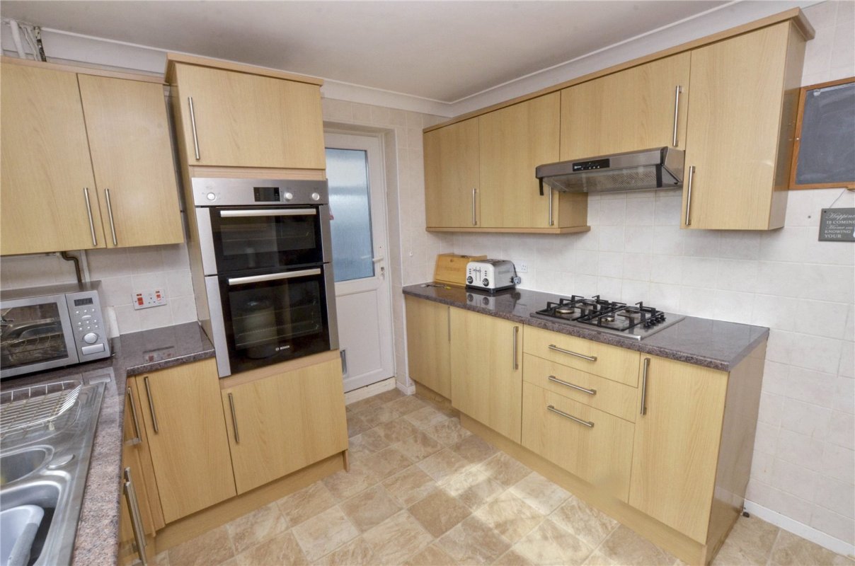 3 bedroom property for sale in Uplands Road, West Moors, Ferndown