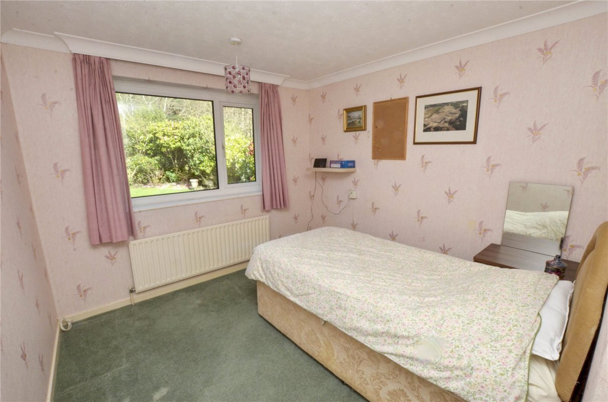 3 bedroom property for sale in Uplands Road, West Moors, Ferndown