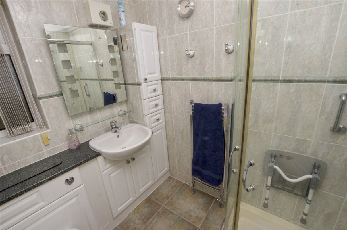 3 bedroom property for sale in Uplands Road, West Moors, Ferndown