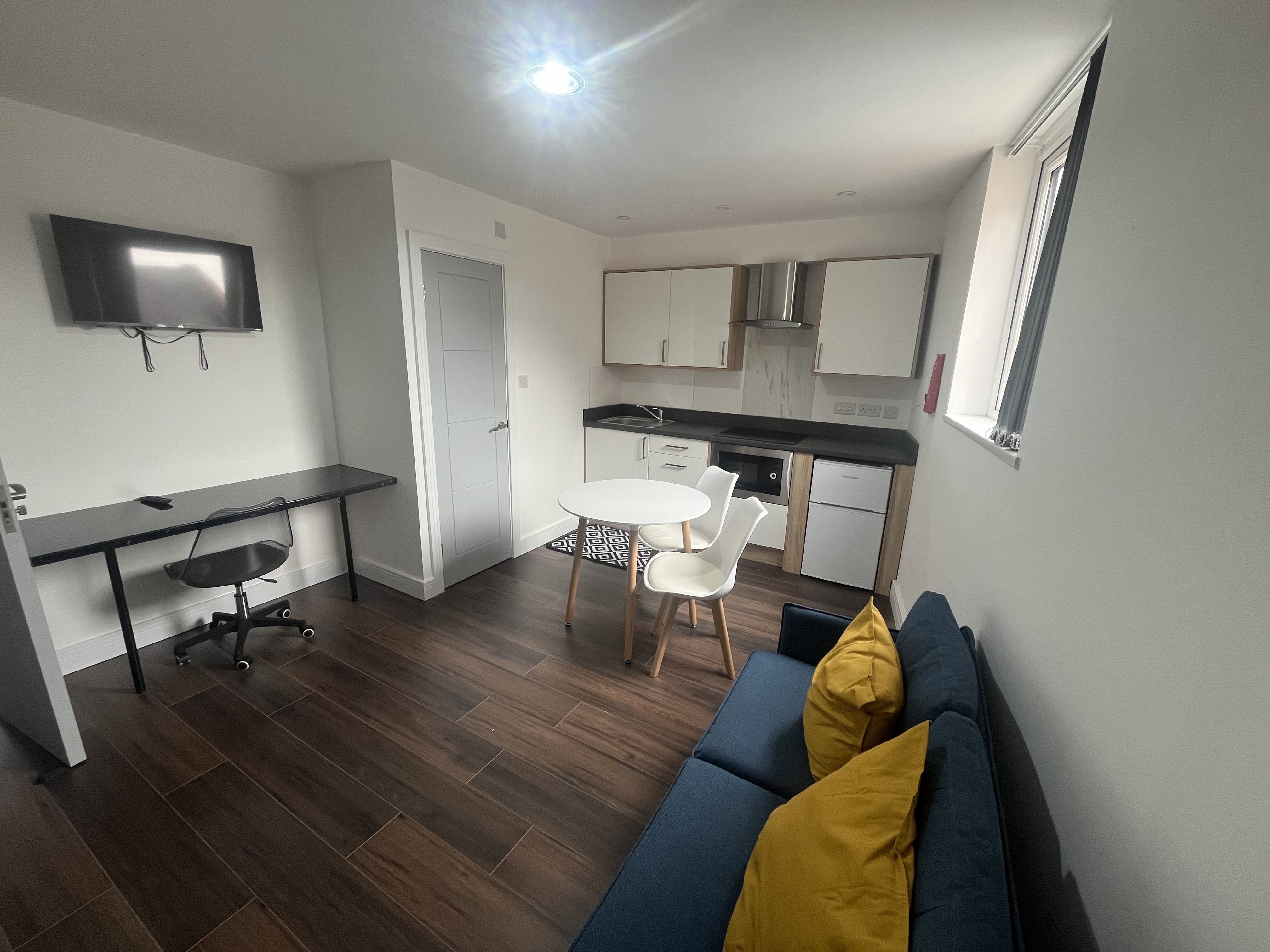 Flat 4 674 Bristol Road All Bills Included Image 7