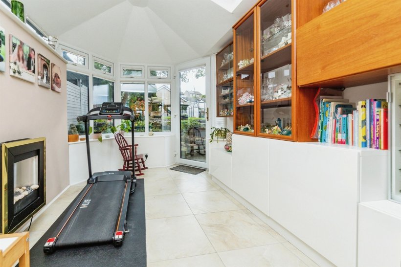 Church Street, Elsecar, Barnsley 4 bedroom detached house William H