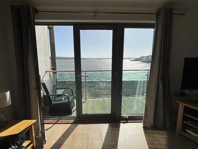 2 bedroom property for sale in Smoke House Quay, Milford Haven