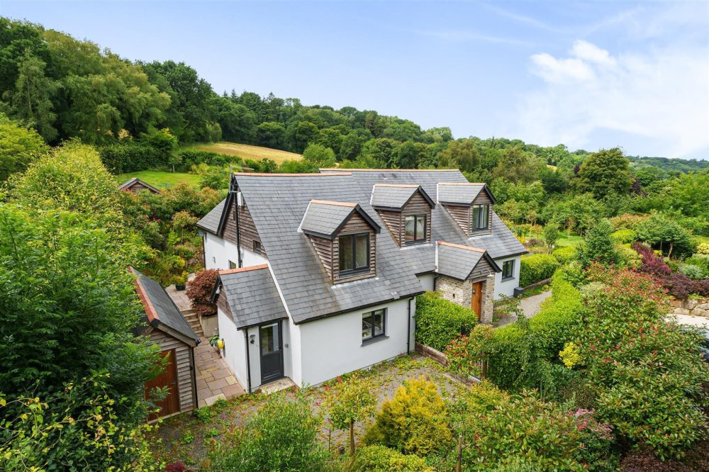 Stags 5 bedroom property for sale in Sticklepath, Okehampton