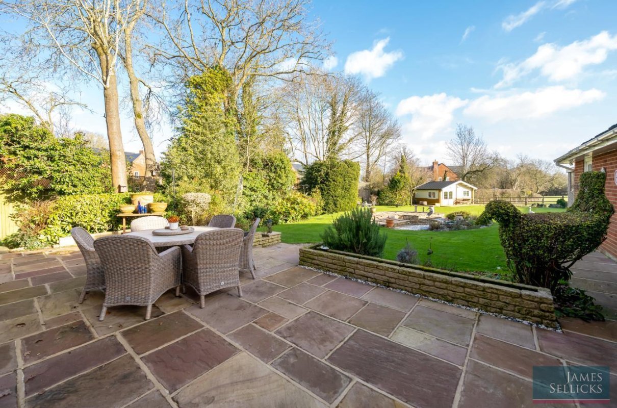 4 bedroom property for sale in Swallow Brook, Clipston, Market