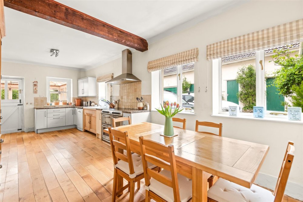 Stags 7 bedroom property for sale in Smallridge, Axminster