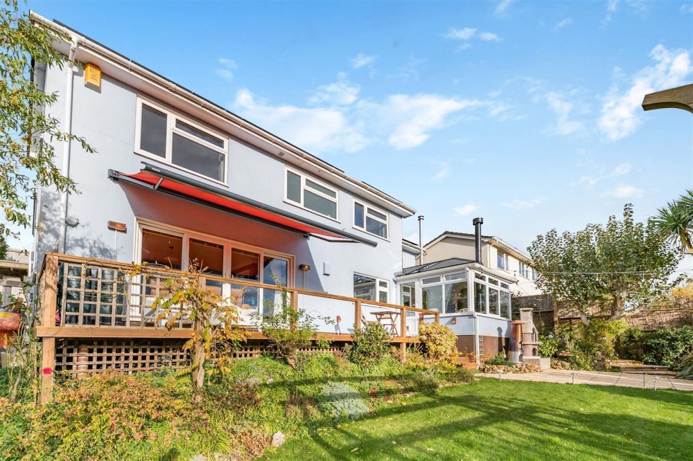 Stags 4 bedroom property for sale in Courtfield, Totnes