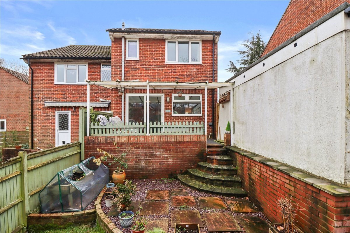 3 bedroom property for sale in Danum Close, Hailsham, East Sussex, BN27