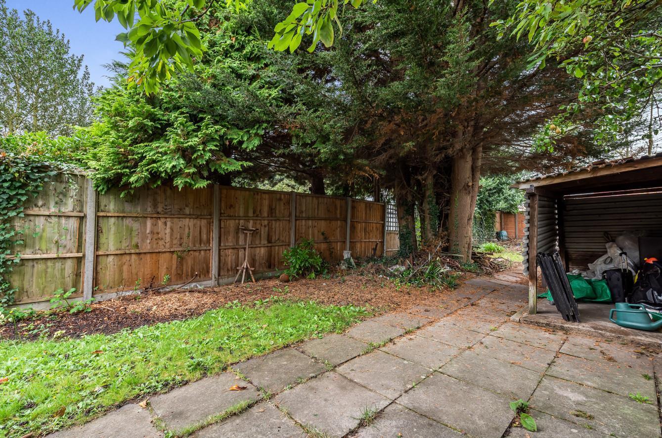 3 bedroom property for sale in Park Lane, Hayes Price Guide £480,000