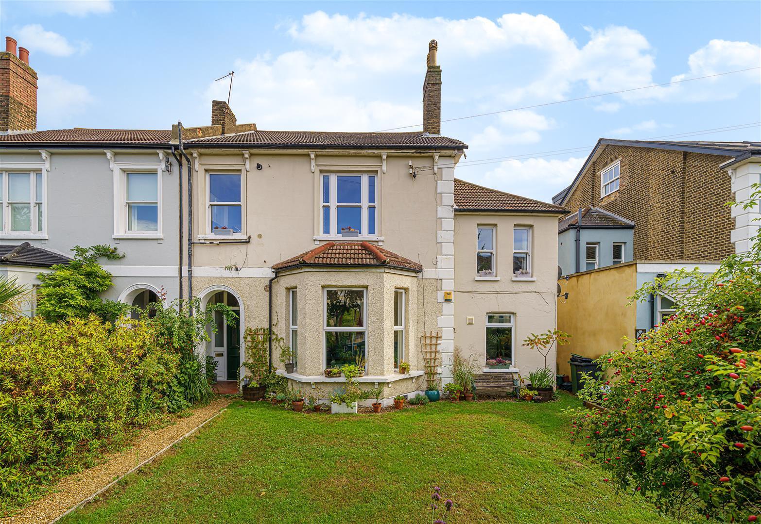 1 bedroom property for sale in Thornsett Road, Anerley, SE20 £300,000