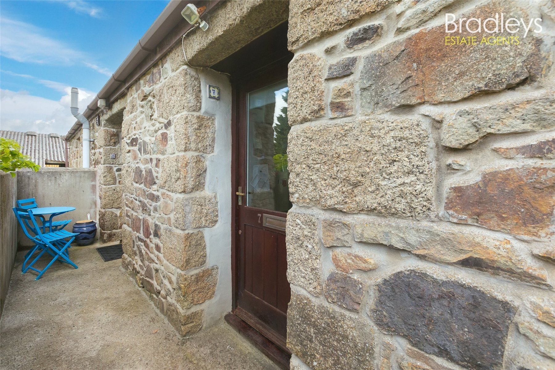 1 bedroom property for sale in Crowlas, Penzance, Cornwall, TR20