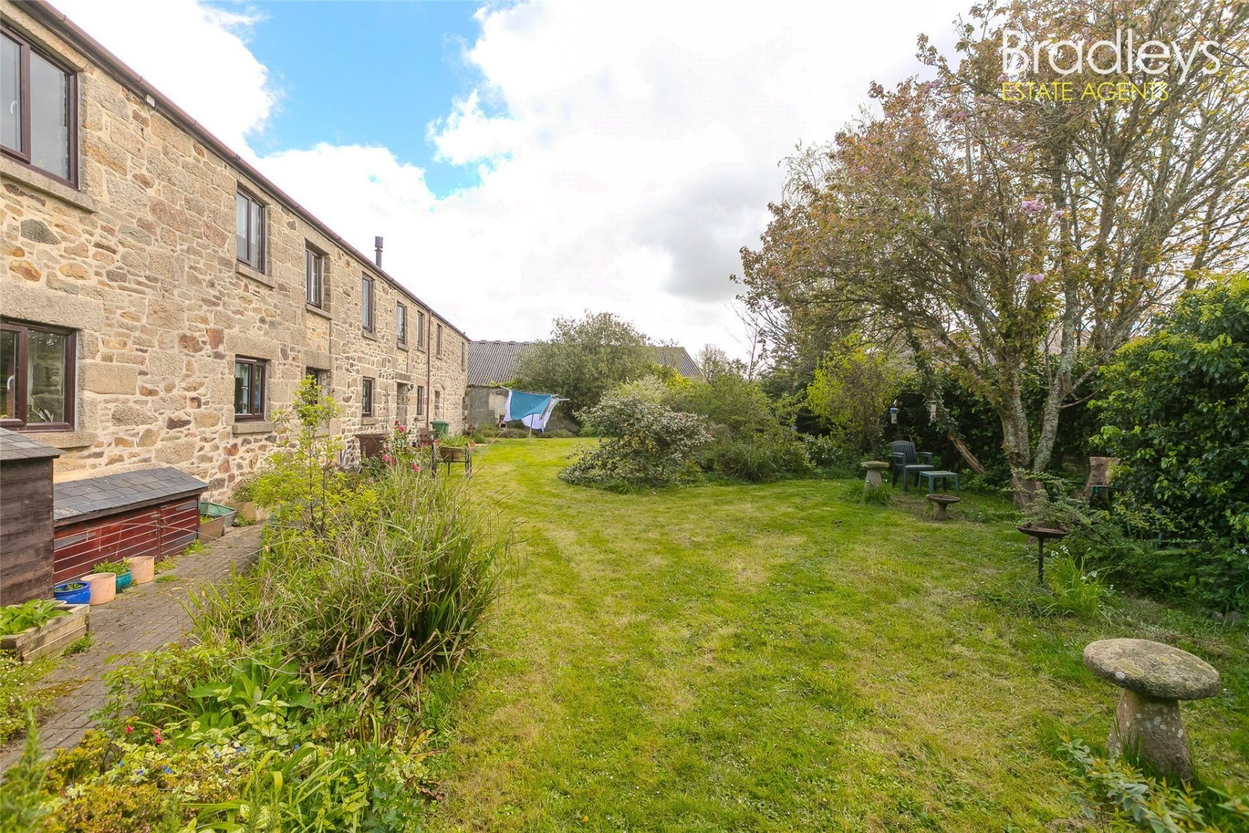 1 bedroom property for sale in Crowlas, Penzance, Cornwall, TR20