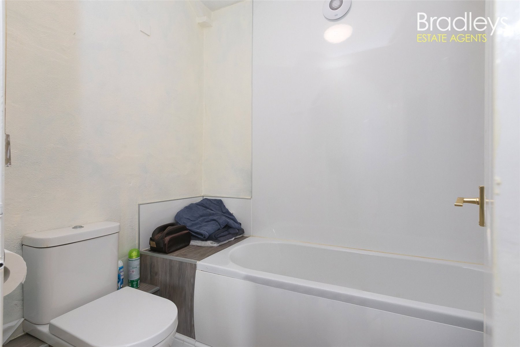 1 bedroom property for sale in Crowlas, Penzance, Cornwall, TR20