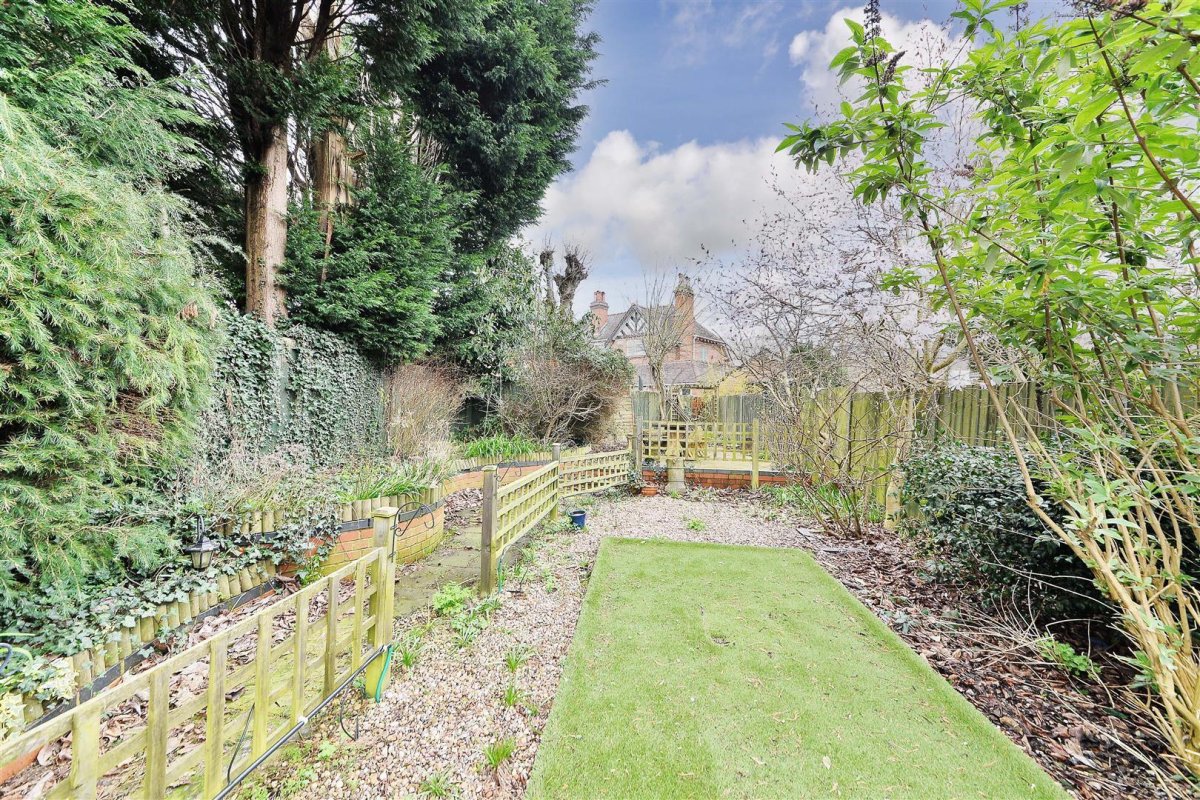 3 bedroom property for sale in Featherstone Road, Kings Heath