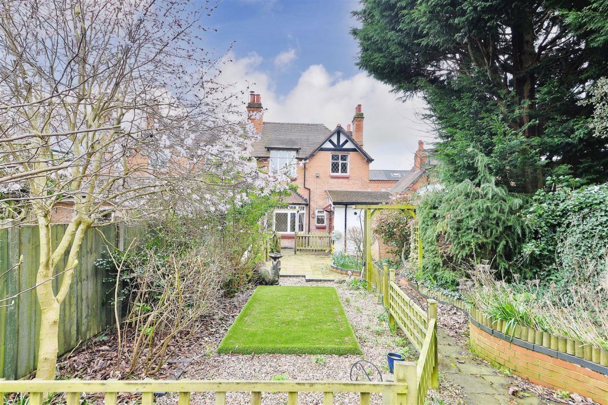 3 bedroom property for sale in Featherstone Road, Kings Heath