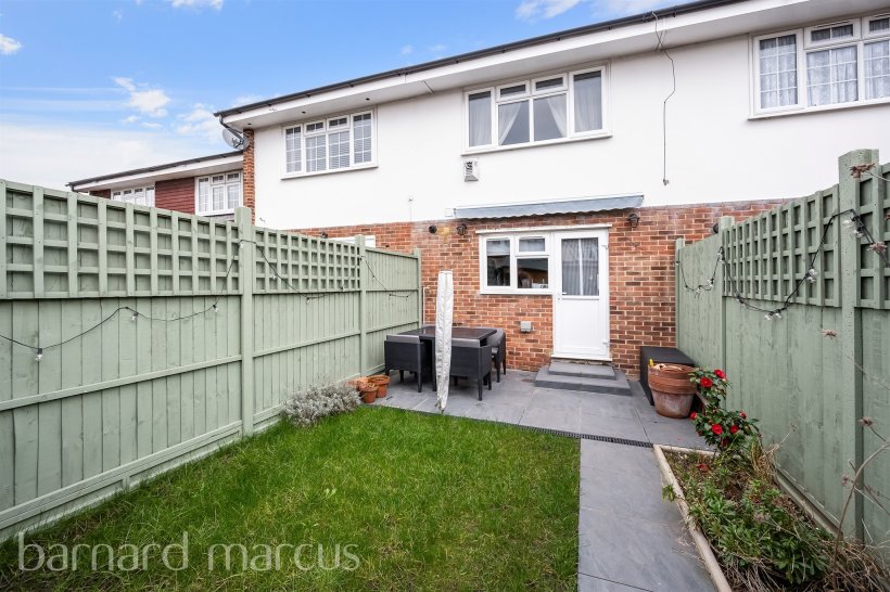 Trent Way, Worcester Park 2 bedroom terraced house Barnard Marcus