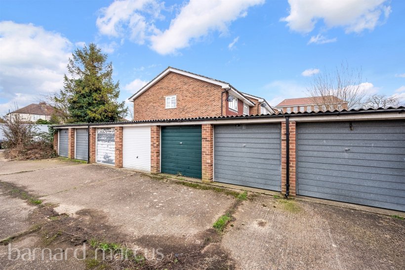 Trent Way, Worcester Park 2 bedroom terraced house Barnard Marcus