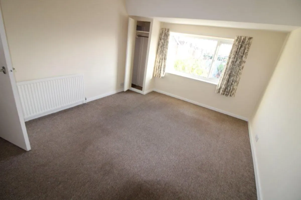 BALMORAL ROAD, MELTON MOWBRAY