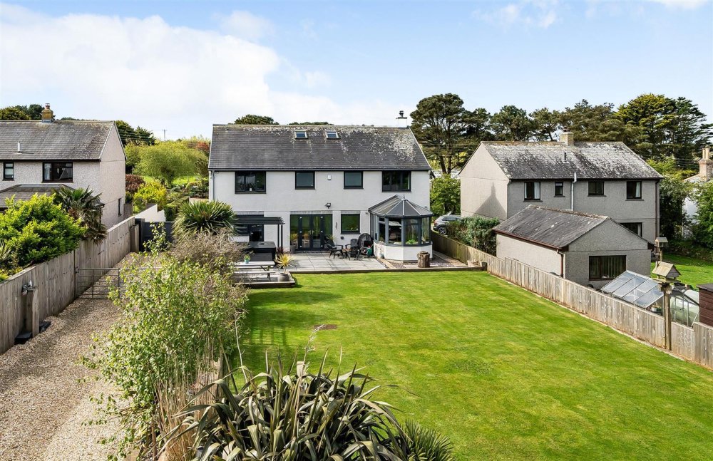 Stags 4 bedroom property for sale in Kehelland, Camborne