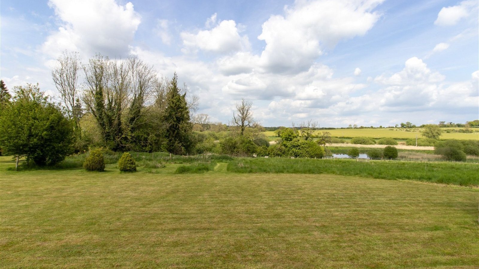 4 bedroom property for sale in Field House, Sutton Road