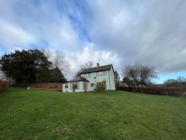 GARDENERS COTTAGE, BAGGRAVE HALL, HUNGARTON