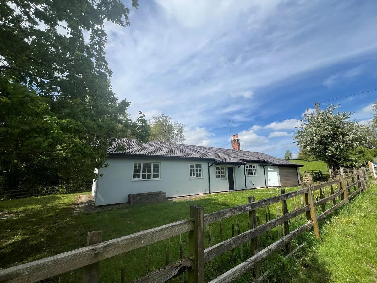 WEST LODGE, BAGGRAVE HALL ROAD, HUNGARTON