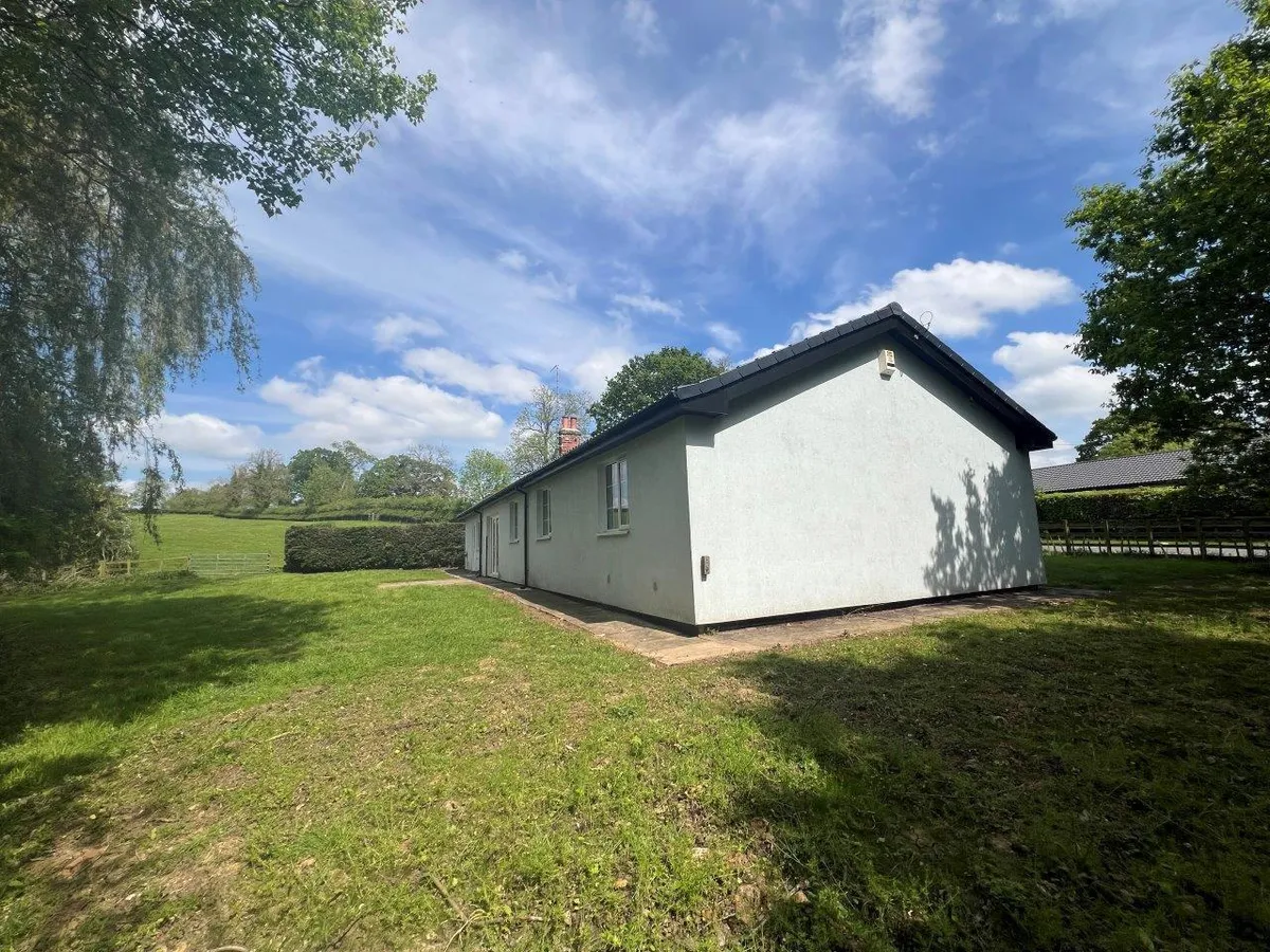 WEST LODGE, BAGGRAVE HALL ROAD, HUNGARTON