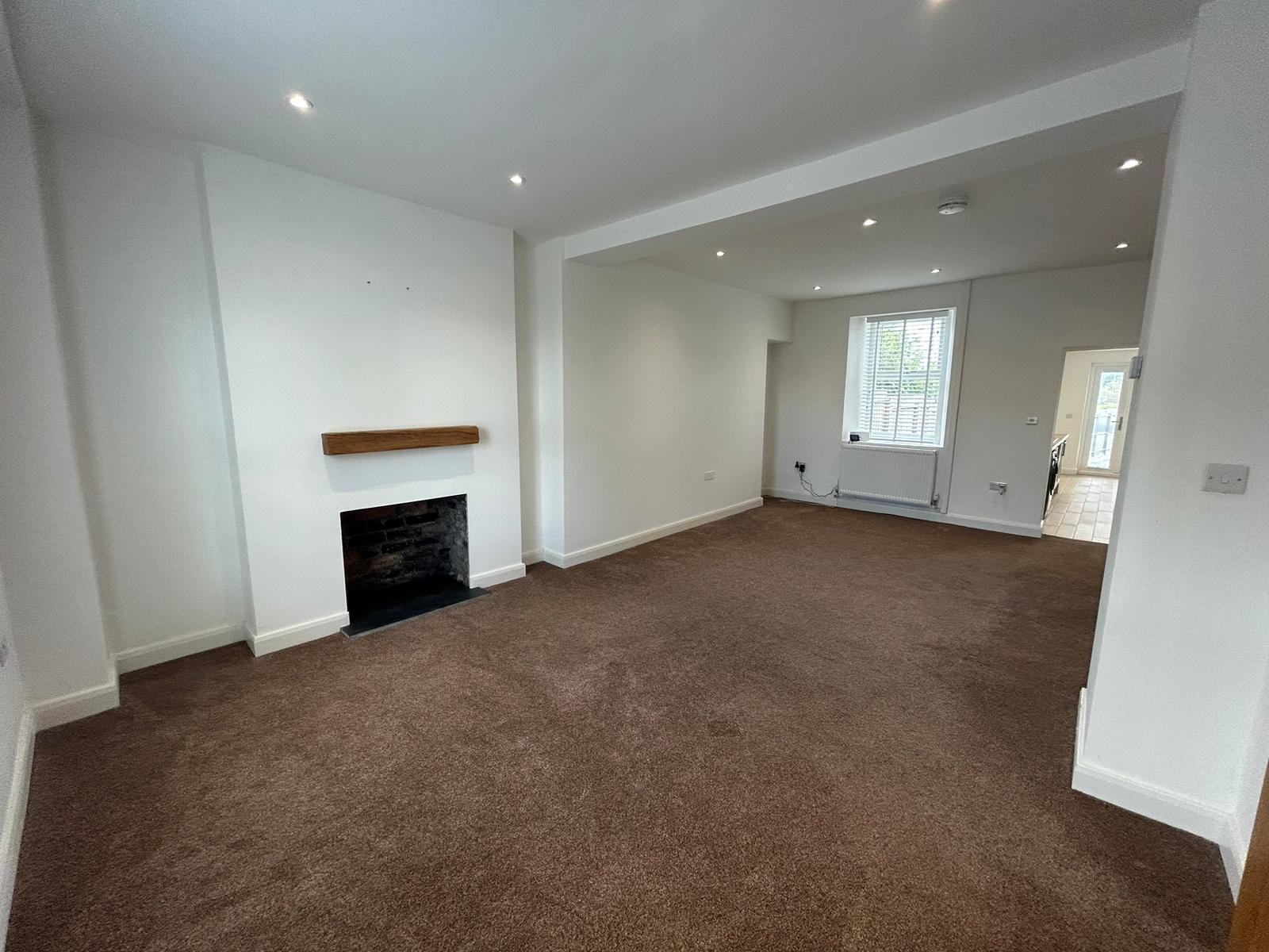 2 bedroom property to let in Mill Street, Gorseinon, SWANSEA £925 pcm