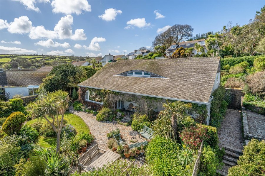 Stags 3 bedroom property for sale in Mousehole