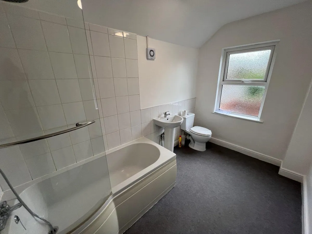 SAXBY ROAD, MELTON MOWBRAY
