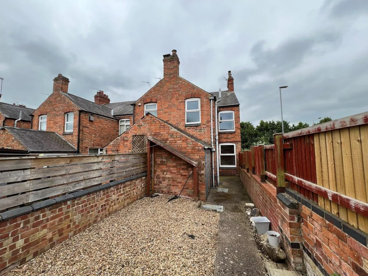 SAXBY ROAD, MELTON MOWBRAY