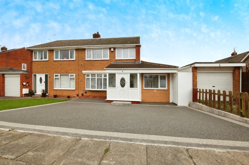 Fenton Road, Hartlepool 3 bedroom semidetached house Manners