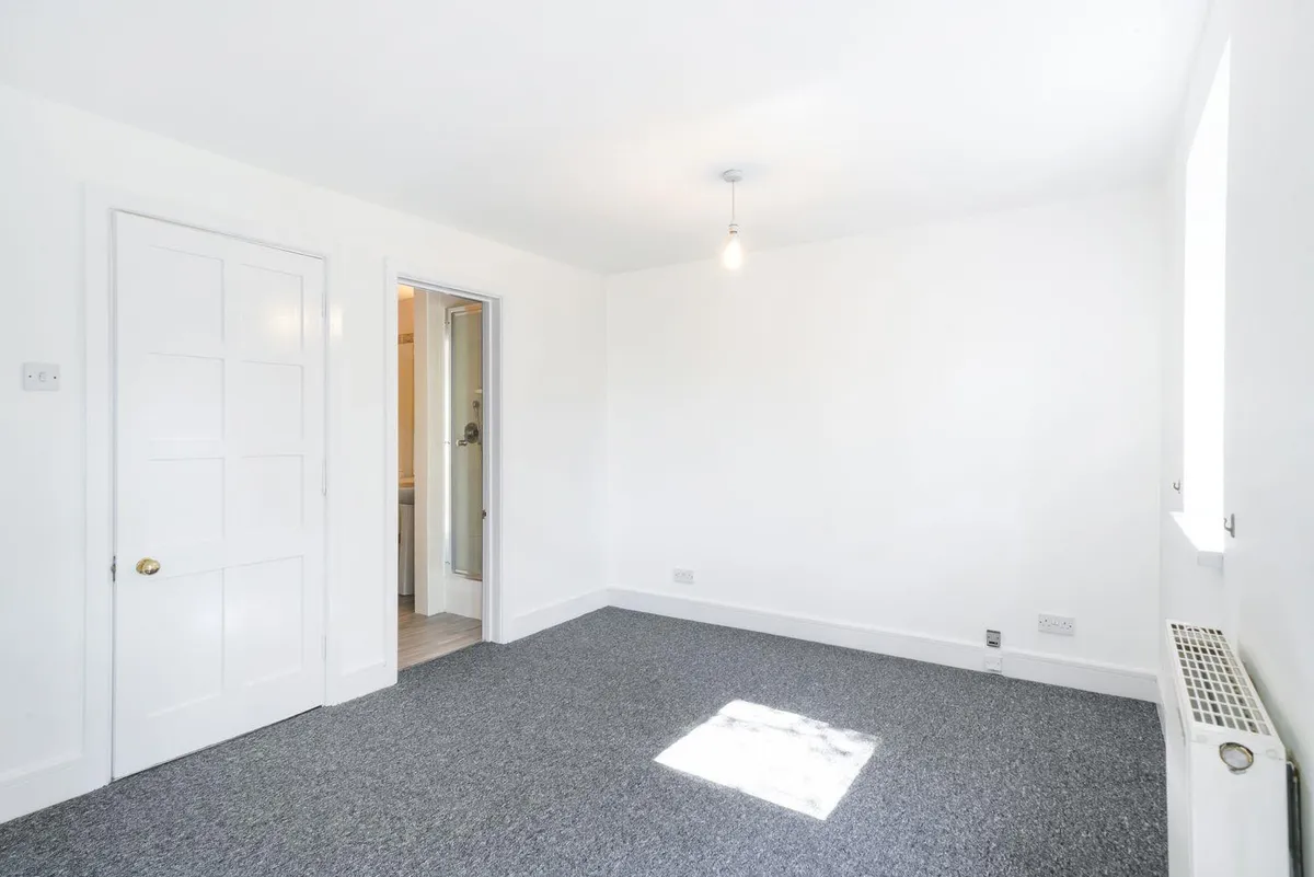 Honeyman Close, Brondesbury Park, NW6