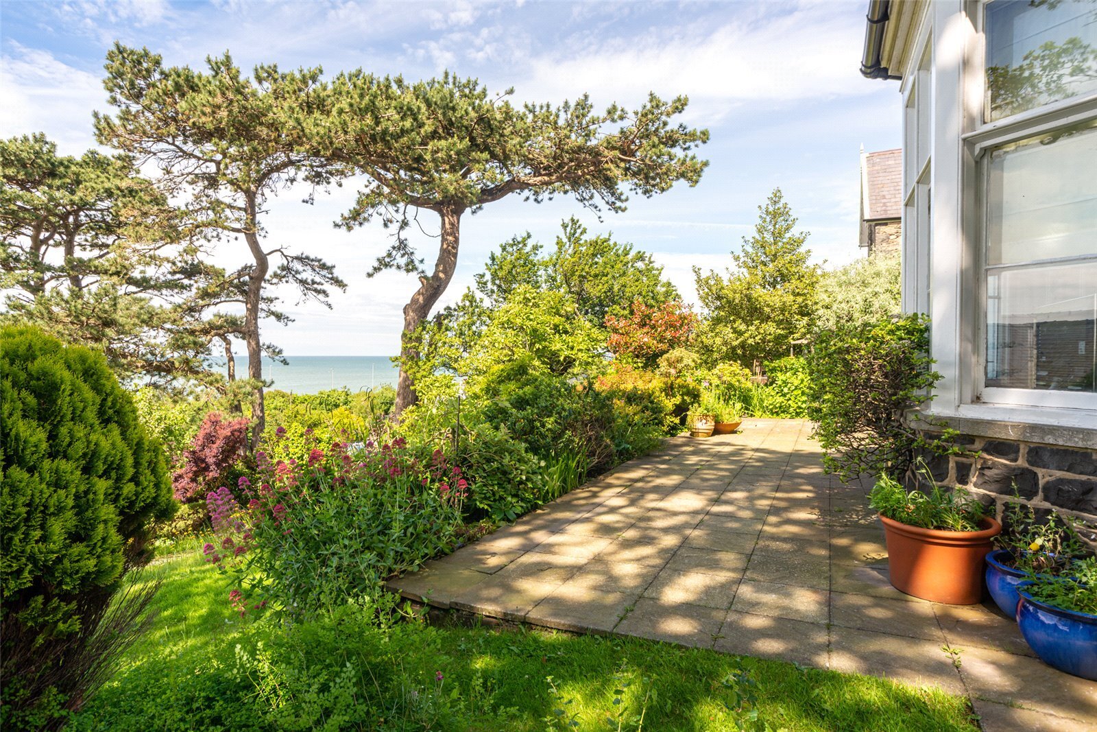 5 bedroom property for sale in Penmaen Park, Llanfairfechan, Conwy