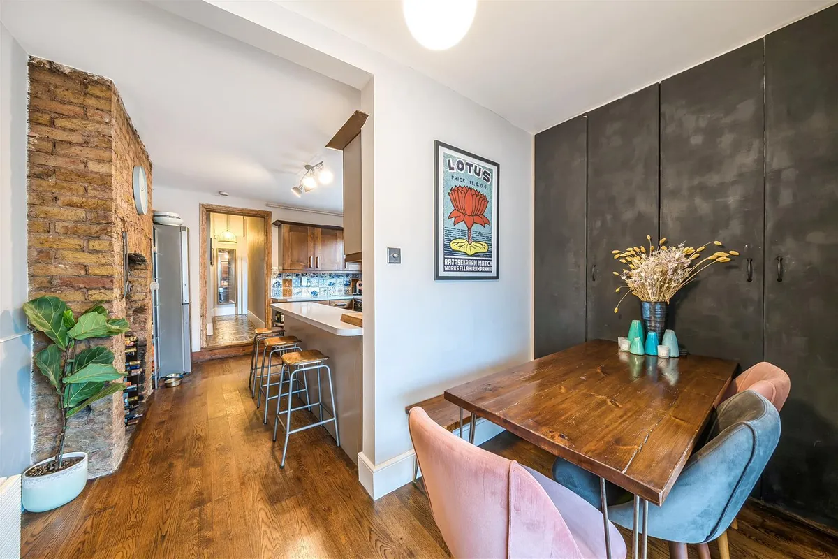 Villiers Road, London, NW2