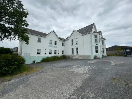  Peniel, Carmarthen, SA32