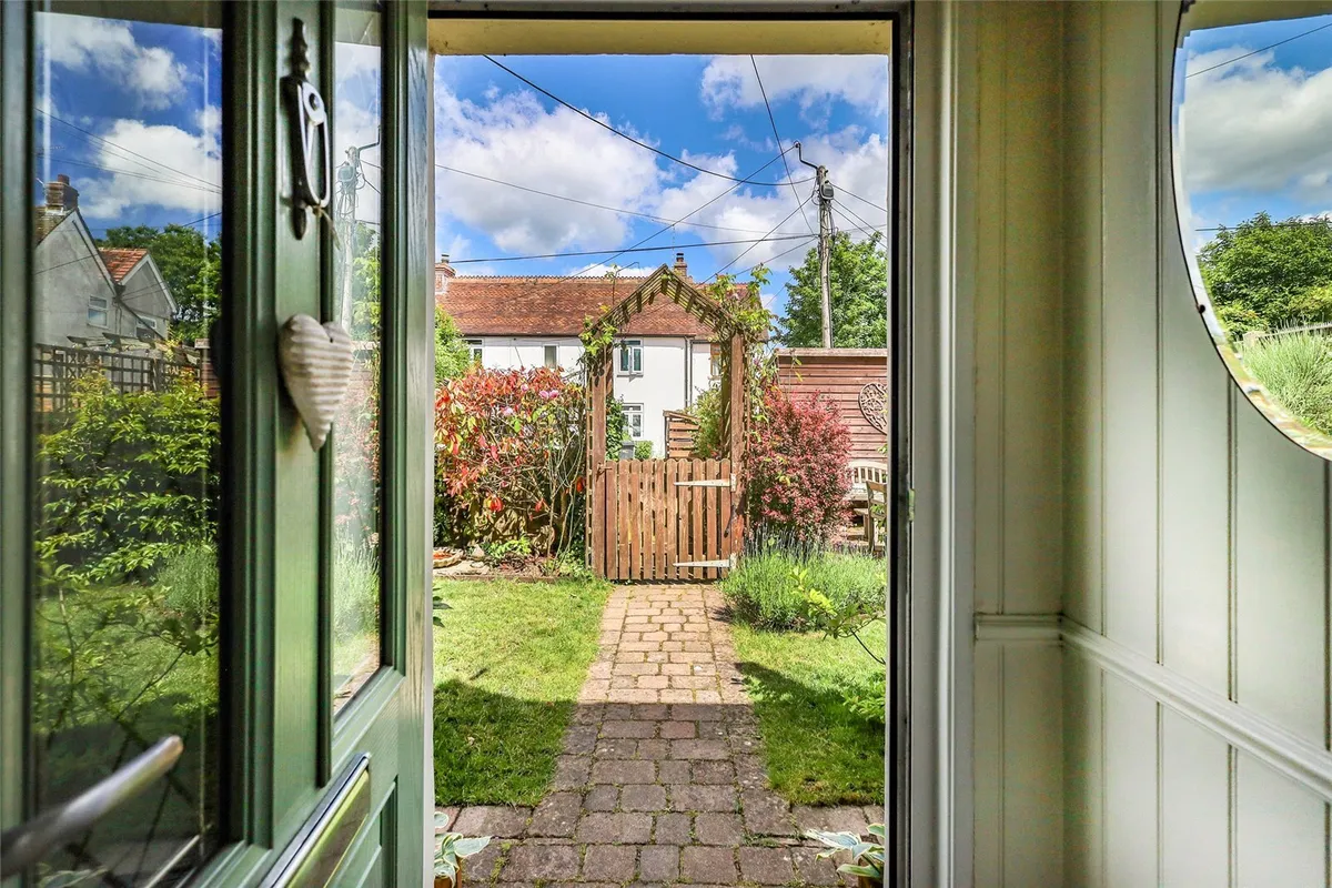 Hill Brow Road, Liss, Hampshire, GU33