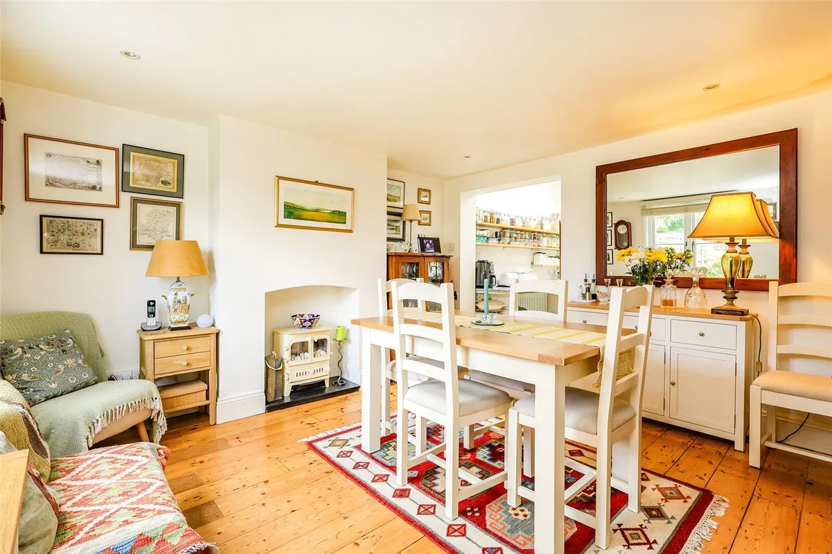 Hill Brow Road, Liss, Hampshire, GU33