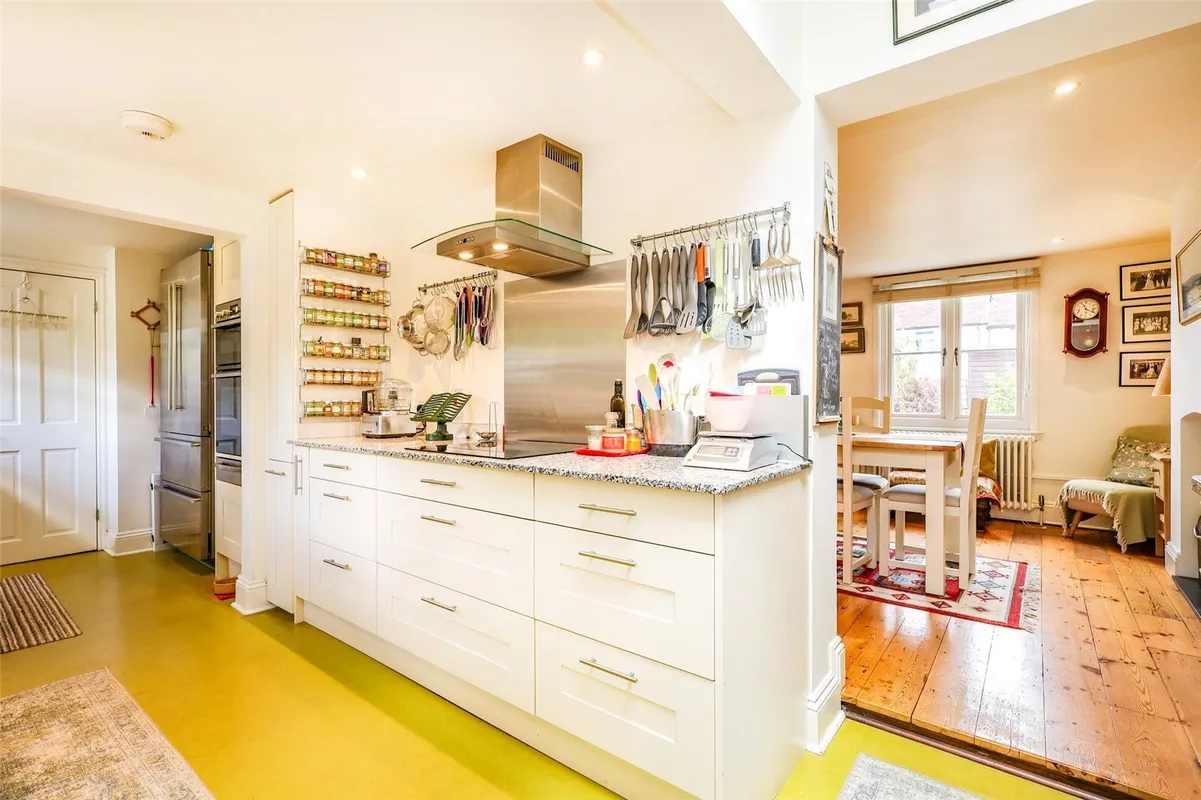 Hill Brow Road, Liss, Hampshire, GU33
