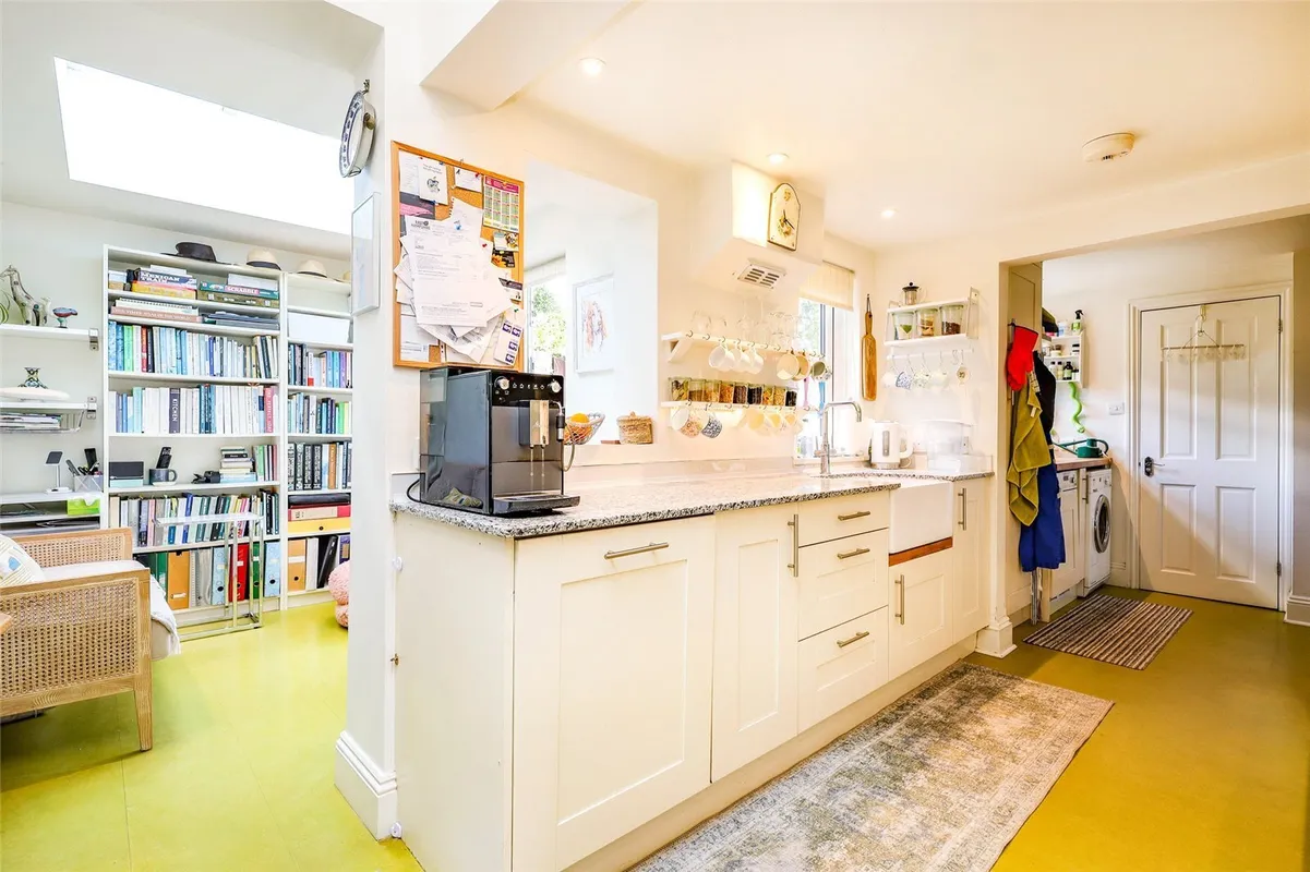 Hill Brow Road, Liss, Hampshire, GU33