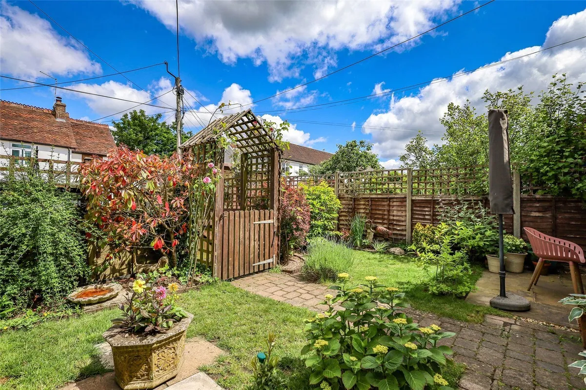 Hill Brow Road, Liss, Hampshire, GU33
