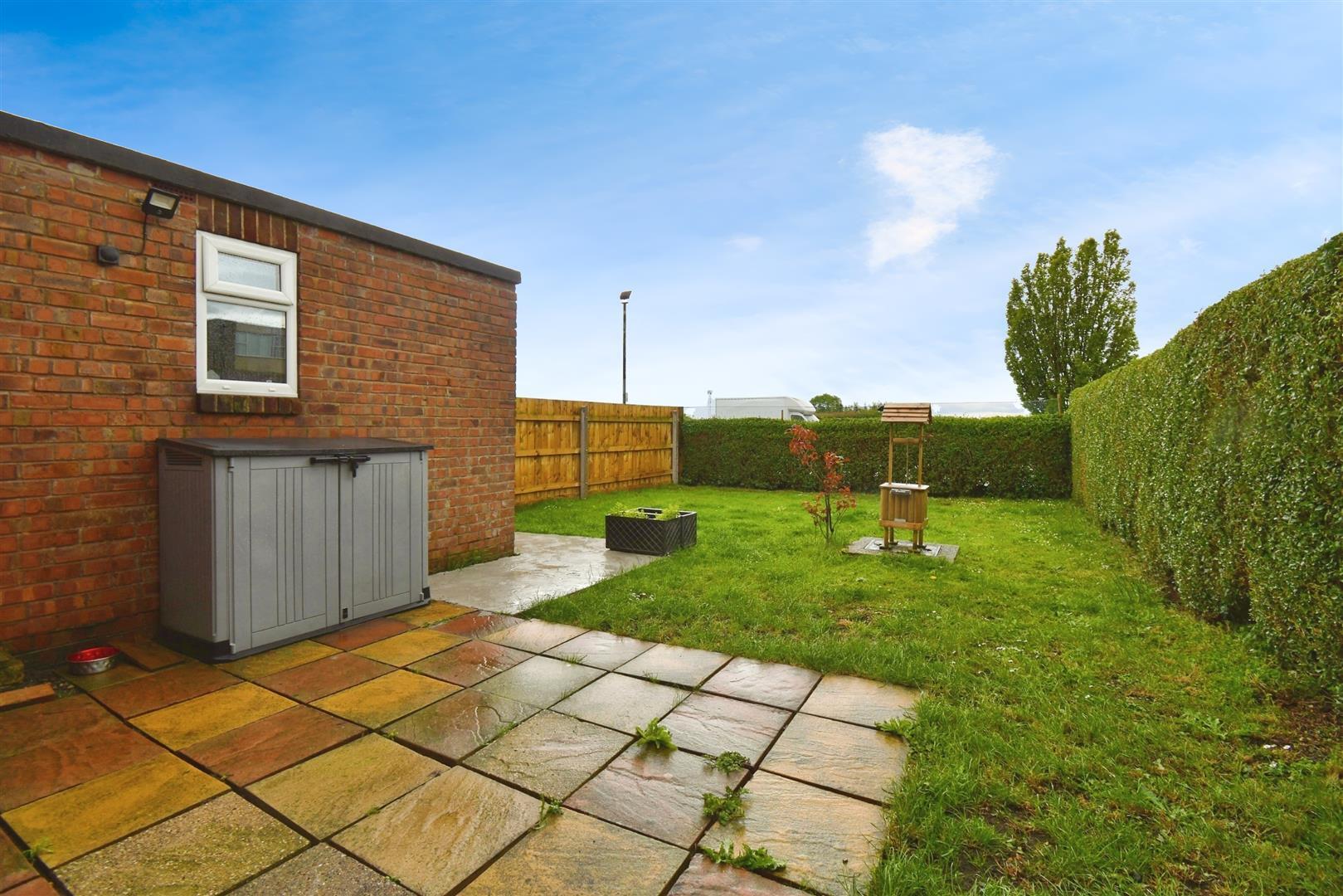 3 bedroom property for sale in Holderness Villas, Skirlaugh, Hull