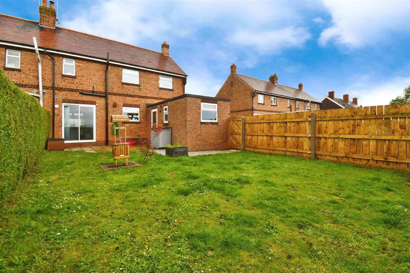 3 bedroom property for sale in Holderness Villas, Skirlaugh, Hull