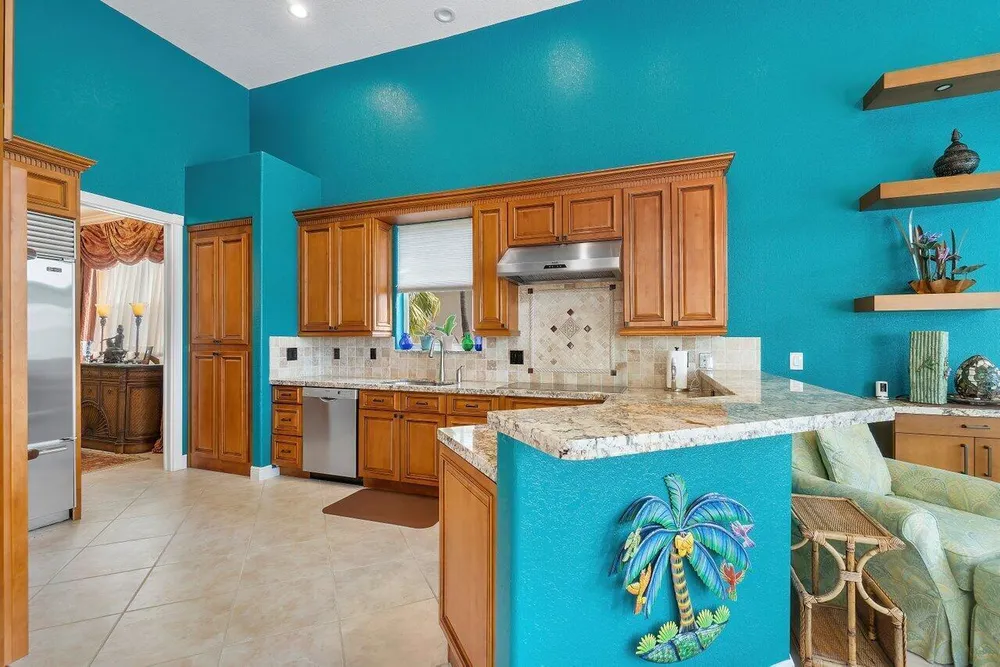 12424 NW 62nd Ct, Coral Springs, FL 33076