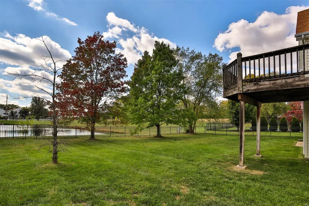 7734 Ardmore Dr, Dardenne Prairie, MO 63368