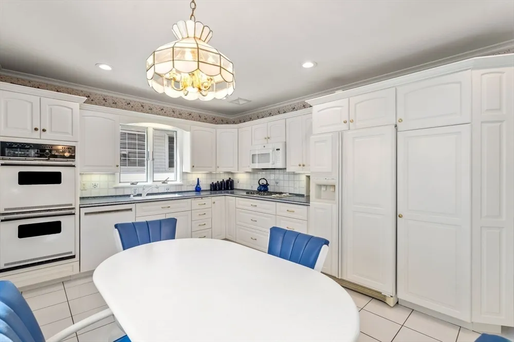167 Perkins St, Melrose, MA 02176