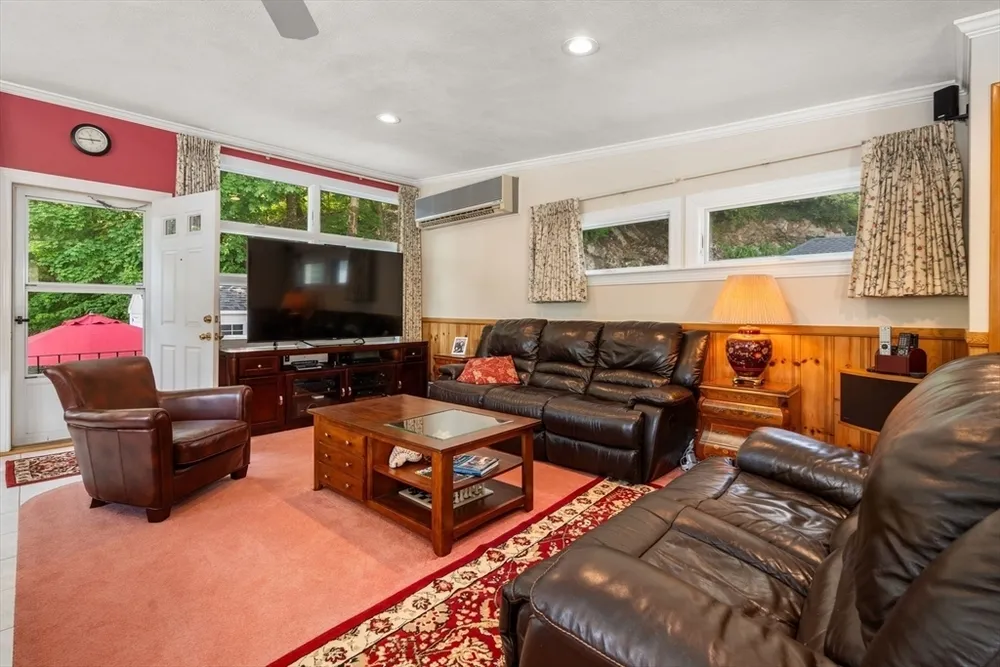 167 Perkins St, Melrose, MA 02176