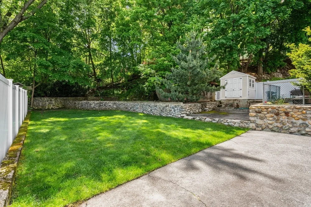 167 Perkins St, Melrose, MA 02176